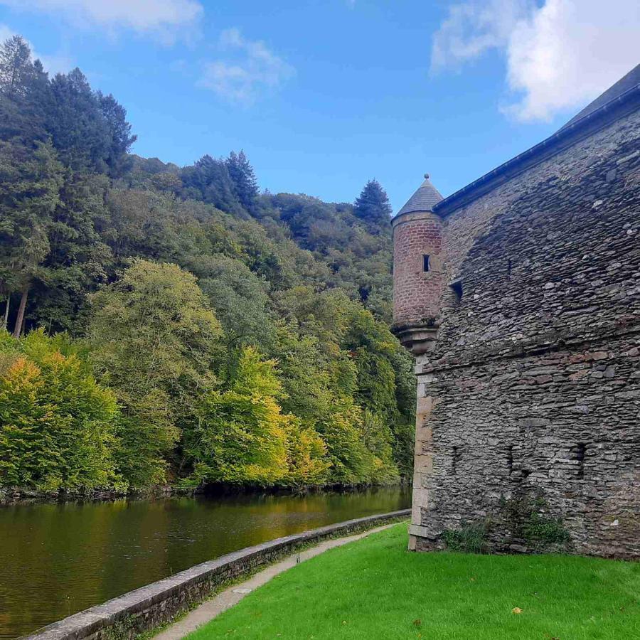 Golden Lion Bed and Breakfast Bouillon Exteriör bild