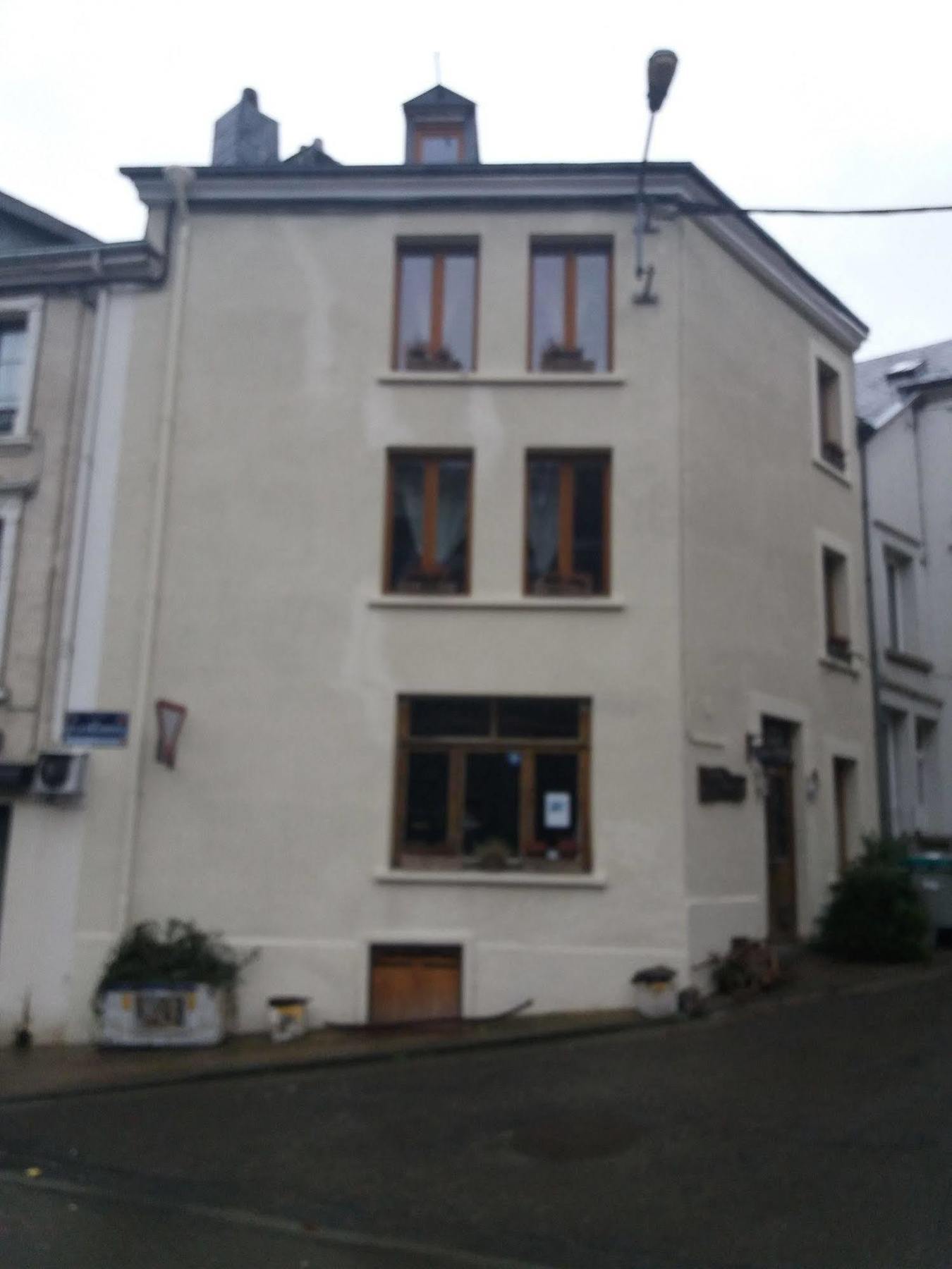 Golden Lion Bed and Breakfast Bouillon Exteriör bild